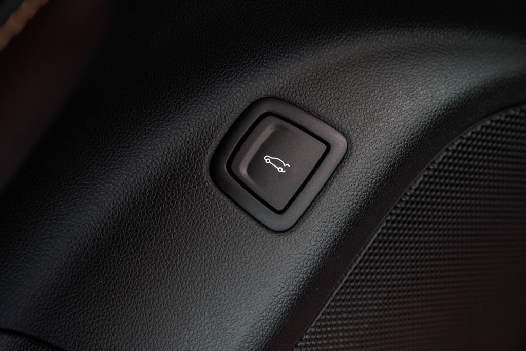 Used 2023 Red Cadillac V-Series image 44