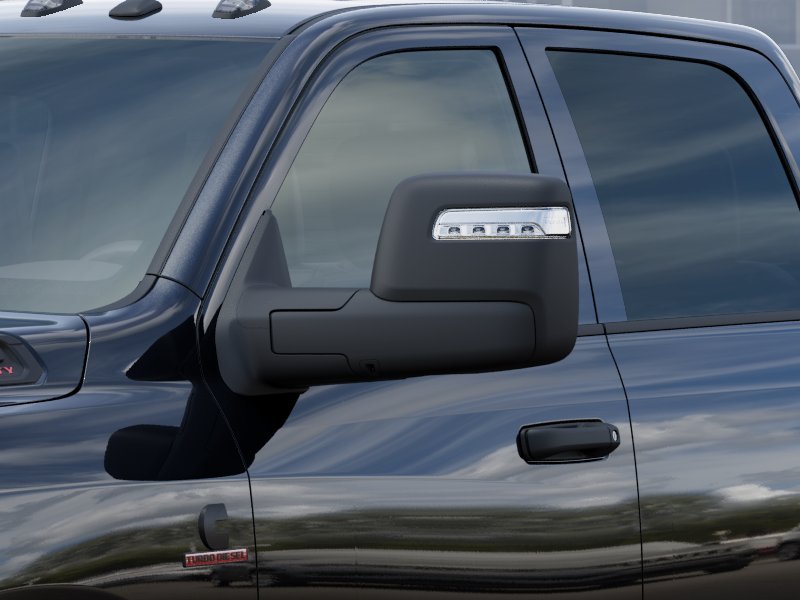 New 2026 Diamond Black Crystal Pearl-Coat Exterior Paint RAM Tradesman image 38