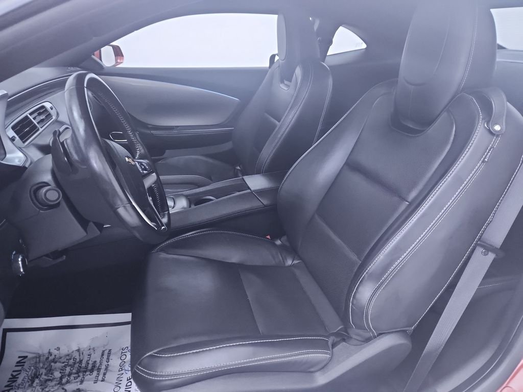 Used 2013 Red Chevrolet 2LT image 11