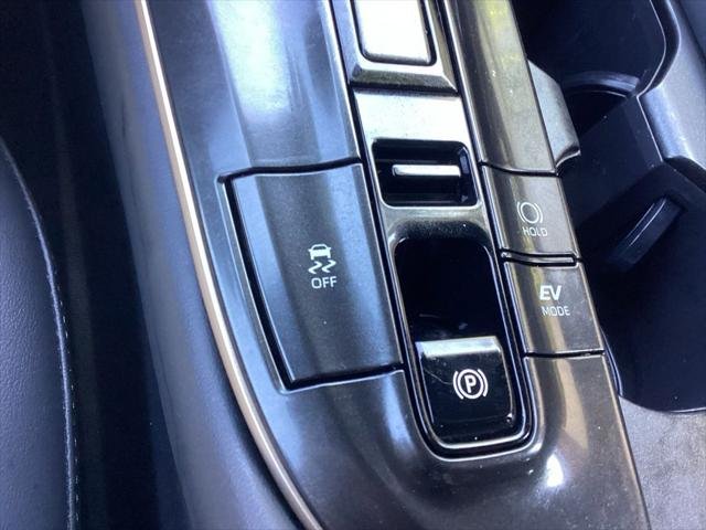 Certified Used 2025 BLACK Toyota  image 21