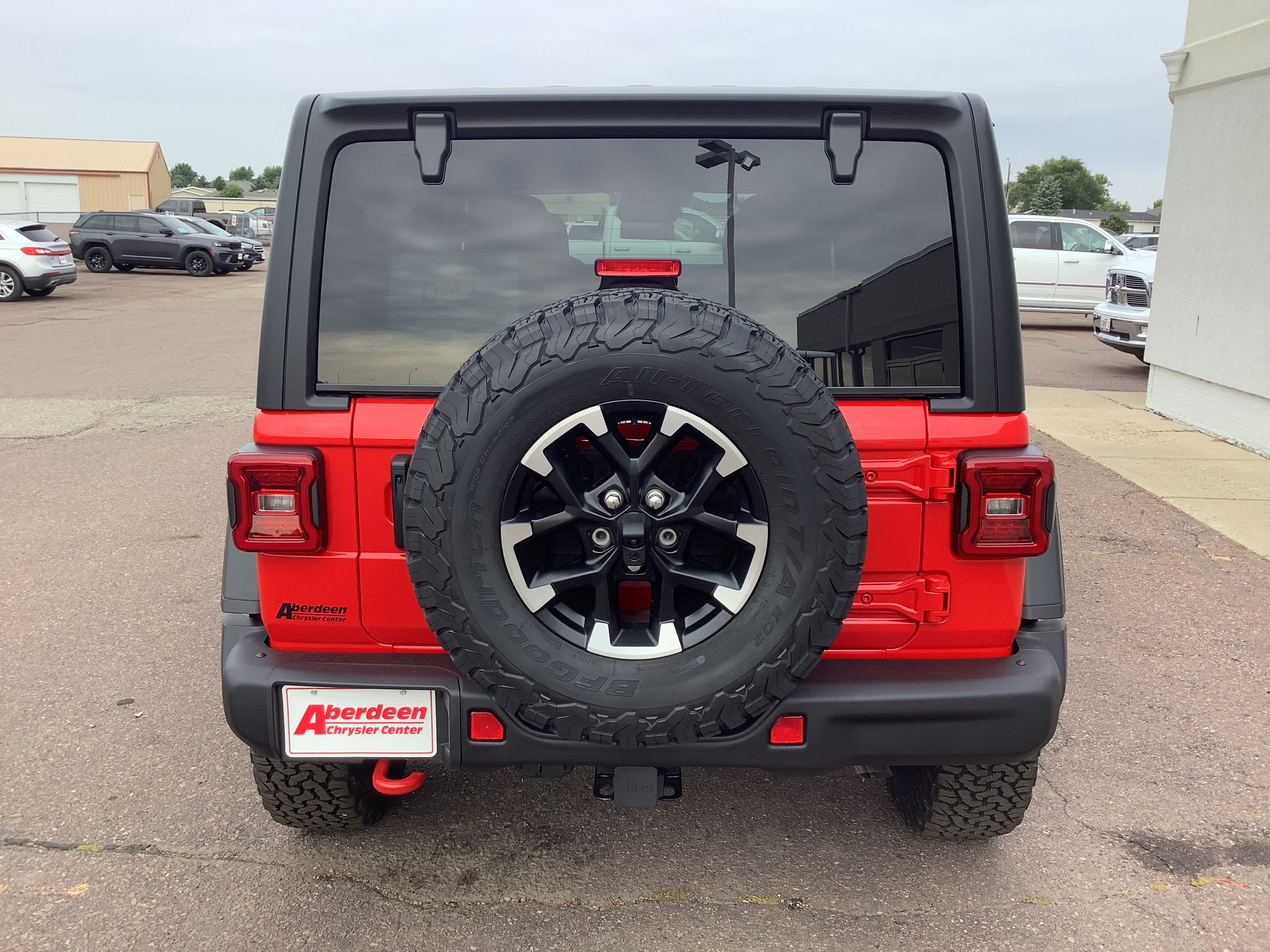 New 2026 Firecracker Red Clearcoat Jeep Rubicon image 5