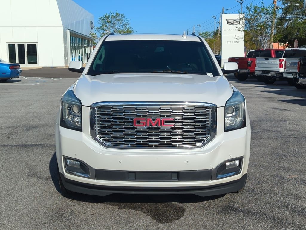 Used 2019 White GMC Denali image 9