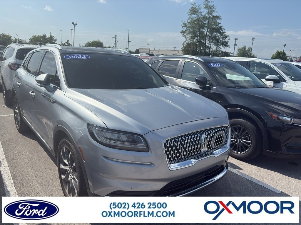 Used 2022 Silver Radiance Metallic Clearcoat Lincoln Reserve image 1