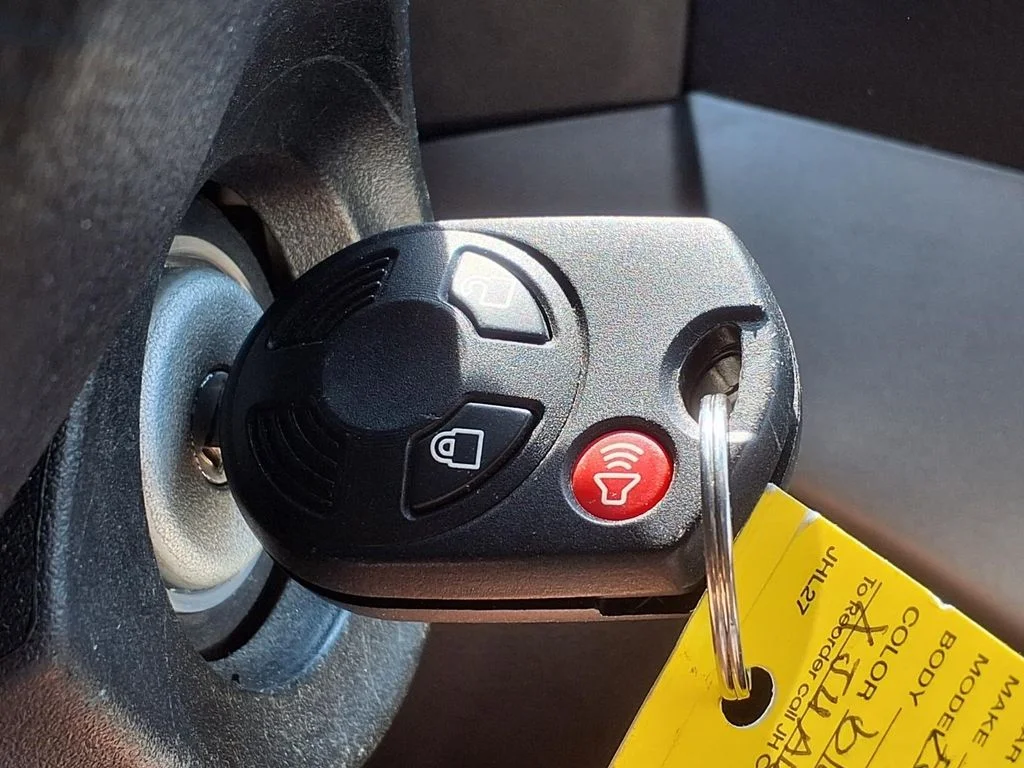 Used 2018 Black Ford SE image 22