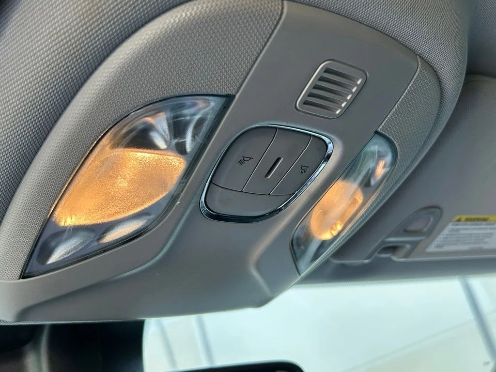 Certified Used 2022 White Jeep Latitude Lux image 27