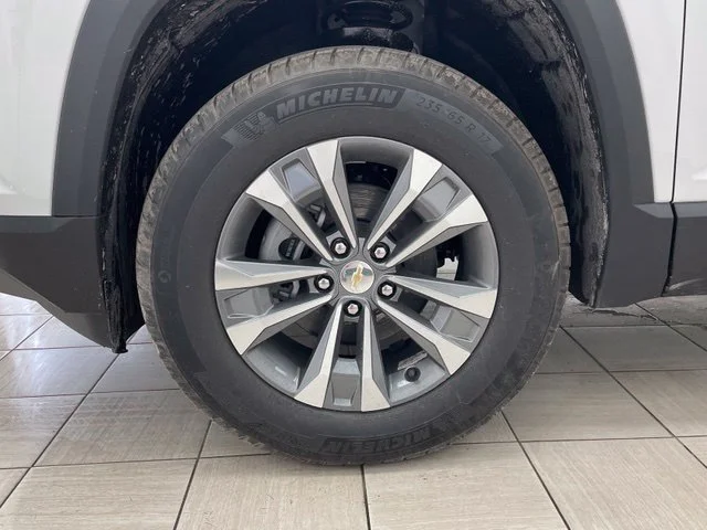 2026 Chevrolet Equinox LT - Photo 7