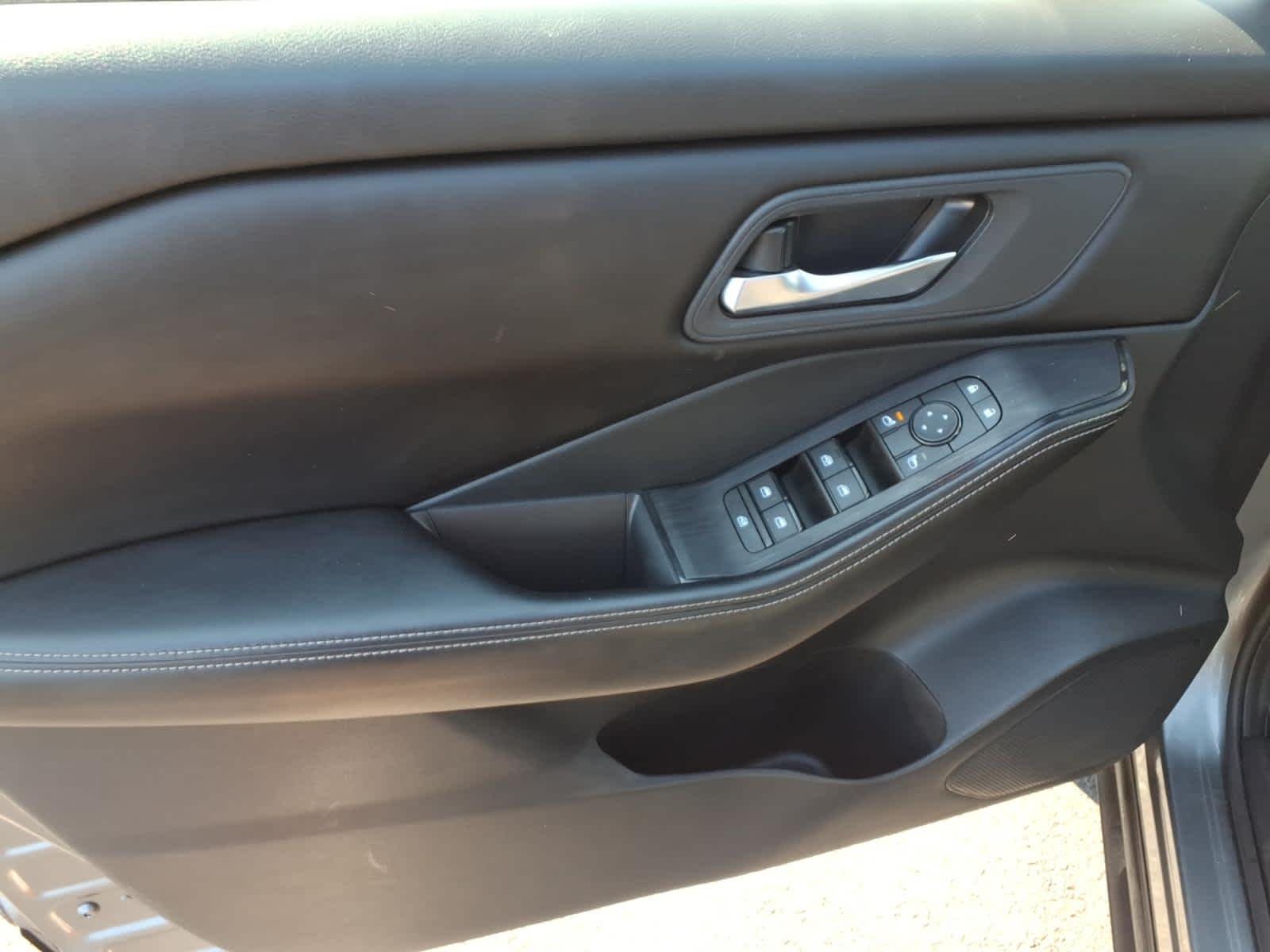 Certified Used 2024 Gun Metallic Nissan SV image 16