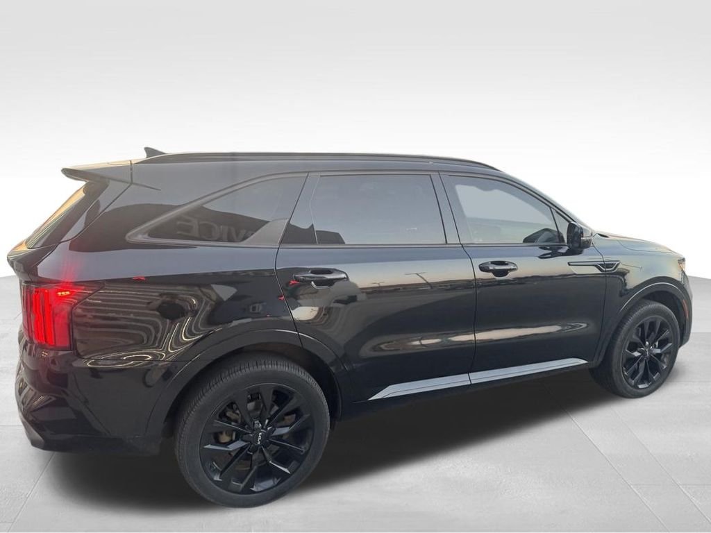 Used 2023 Black Kia SX image 8