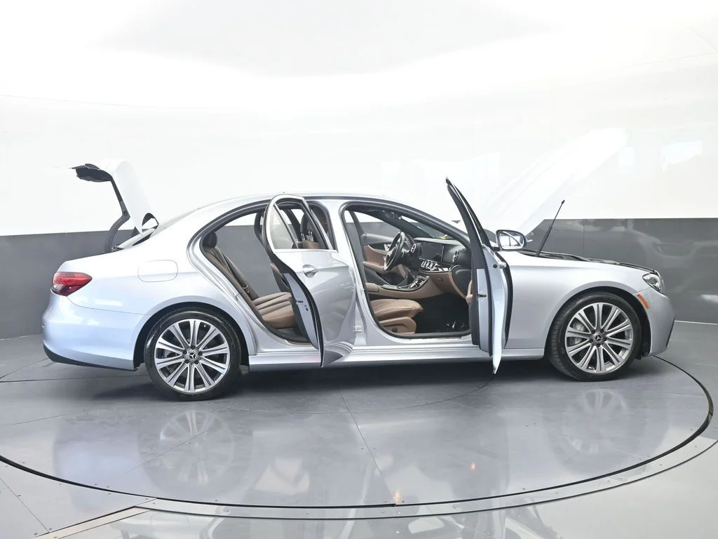 Used 2021 Gray Metallic Mercedes-Benz E 450 image 74