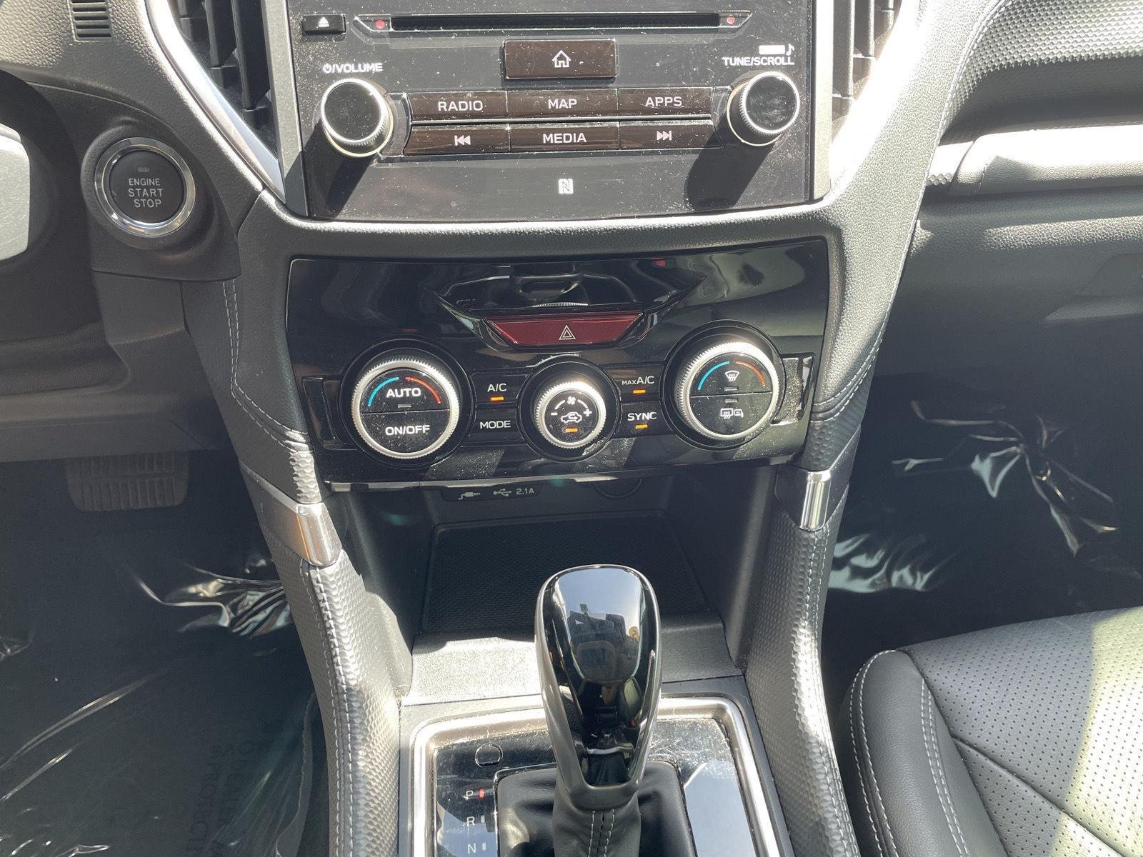 Used 2022 Crystal Black Silica Subaru Touring image 18