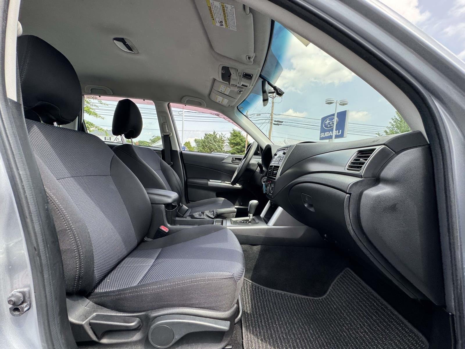 Used 2013 Ice Silver Metallic Subaru 2.5X image 9
