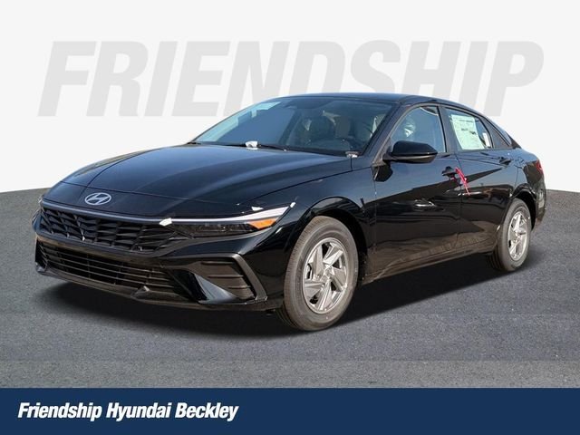 Used 2026 Black Hyundai SE image 1