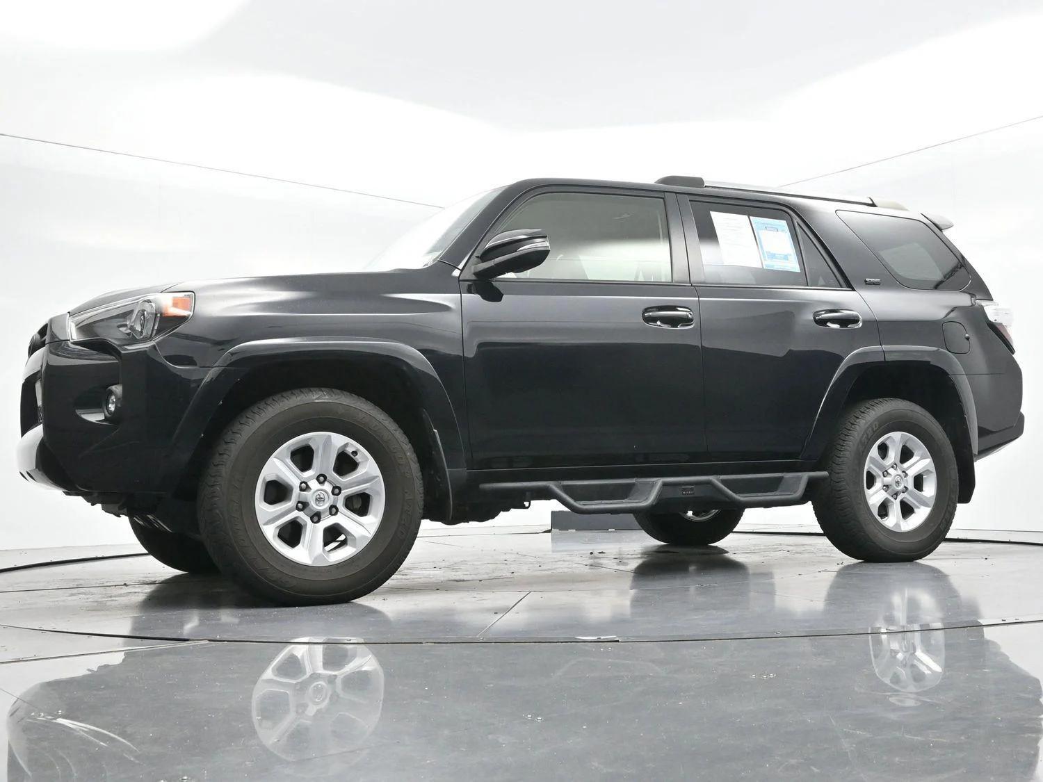 Used 2023 Midnight Black Metallic Toyota SR5 Premium image 51