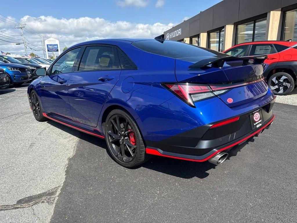 Used 2024 Blue Hyundai Base image 9