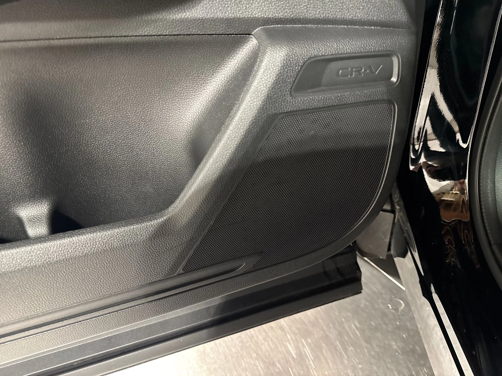 2025 Honda CR-V EX-L - Photo 17