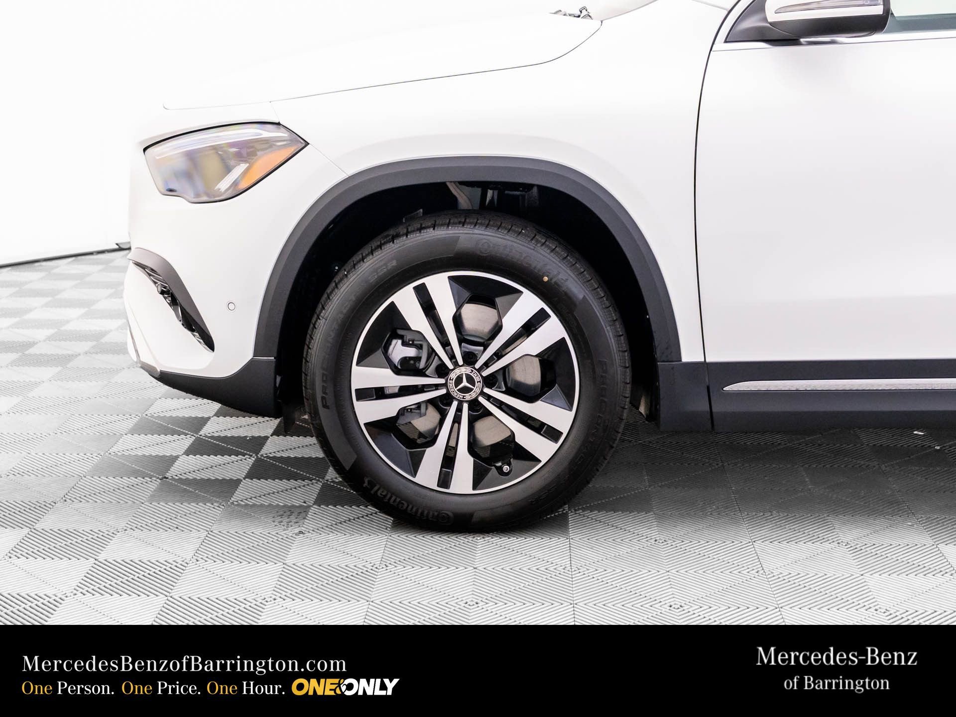 New 2026 Polar White Mercedes-Benz GLA 250 image 77