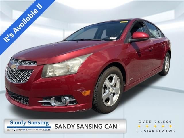 Used 2011 Red Chevrolet 1LT image 1