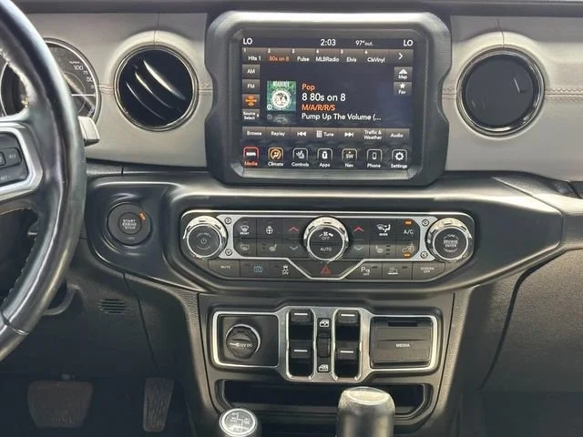Used 2023 Gray Jeep High Altitude 4x4 image 13