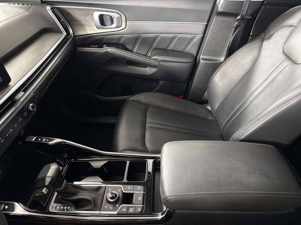 2025 Kia Sorento X-Line SX - Photo 22
