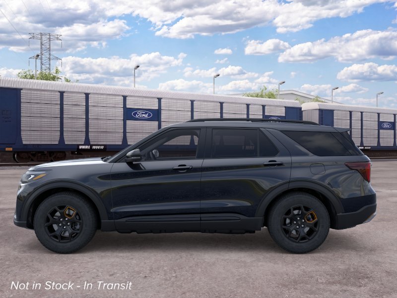 New 2026 Agate Black Metallic Ford Tremor® image 3