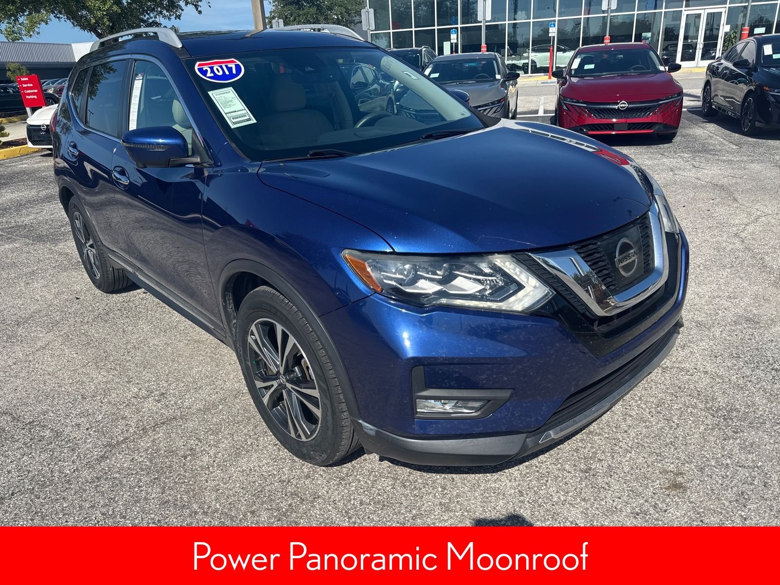 Used 2017 Blue Nissan SL image 7