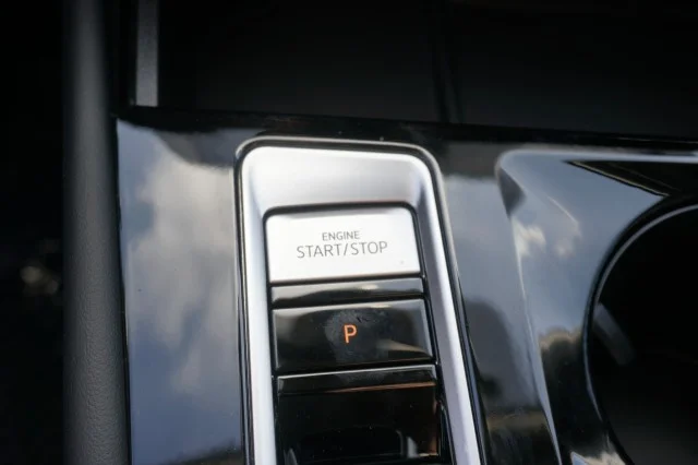 2024 Volkswagen Atlas SEL - Photo 31