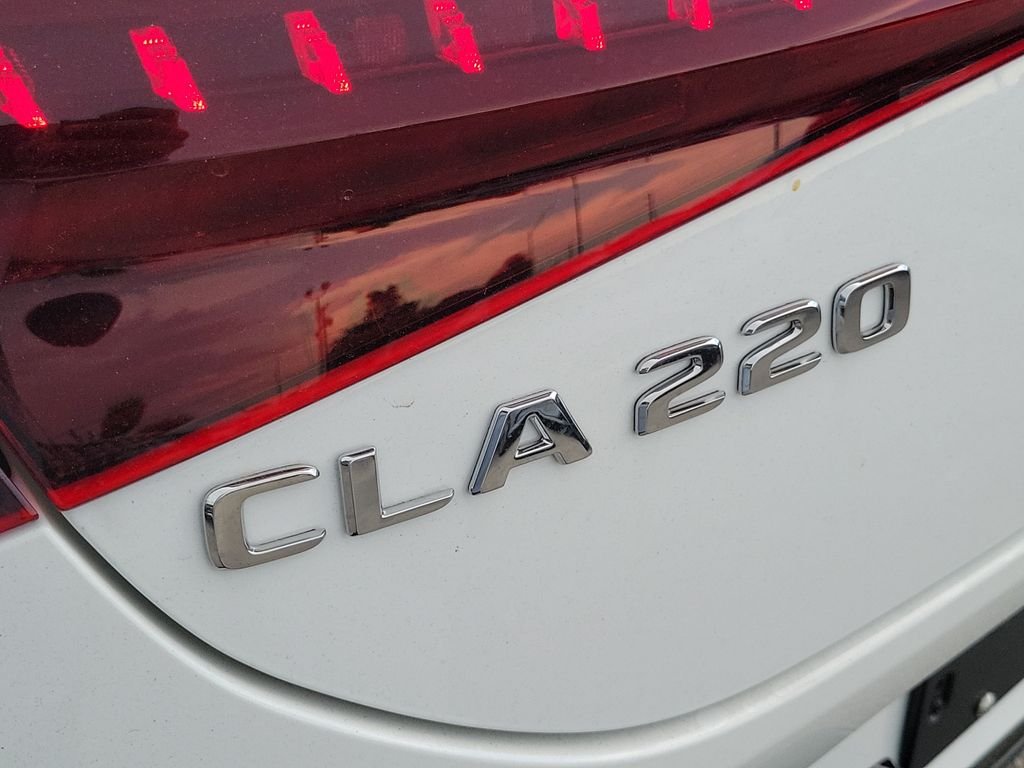New 2027 Polar White Mercedes-Benz CLA 220 image 7