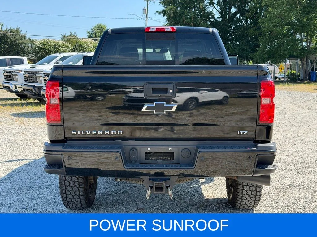 Used 2018 Black Chevrolet LTZ image 7
