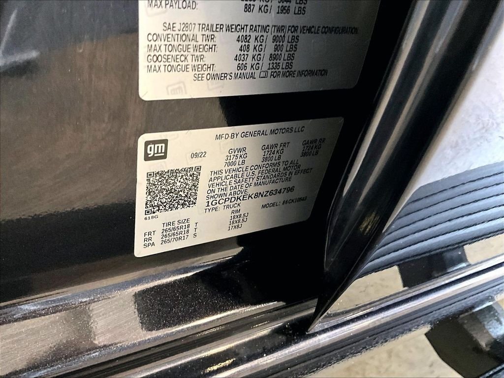 Used 2022 Gray Chevrolet LT image 37
