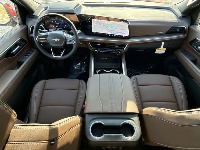 2025 Chevrolet Suburban High Country - Photo 12