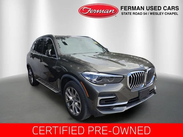 2023 BMW X5 xDrive45e's photo
