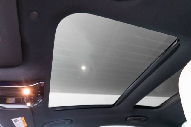 New 2026 Polar White Mercedes-Benz C 300 image 21