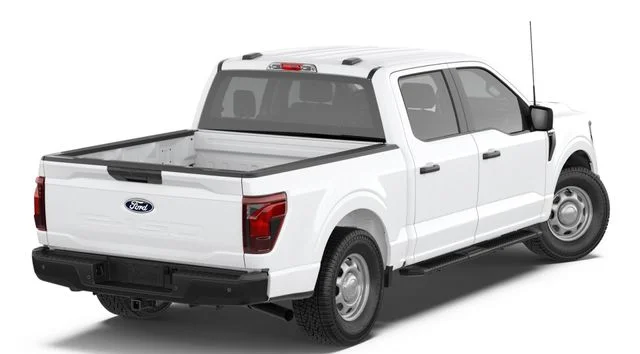 New 2026 Oxford White Ford XL image 3