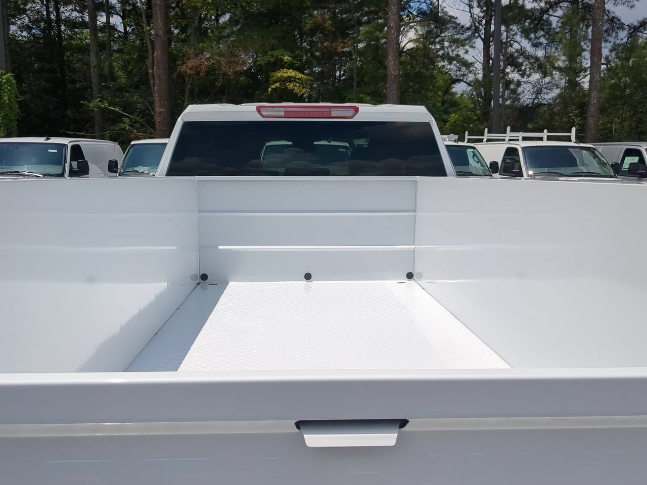 New 2026 Summit White GMC Pro image 24