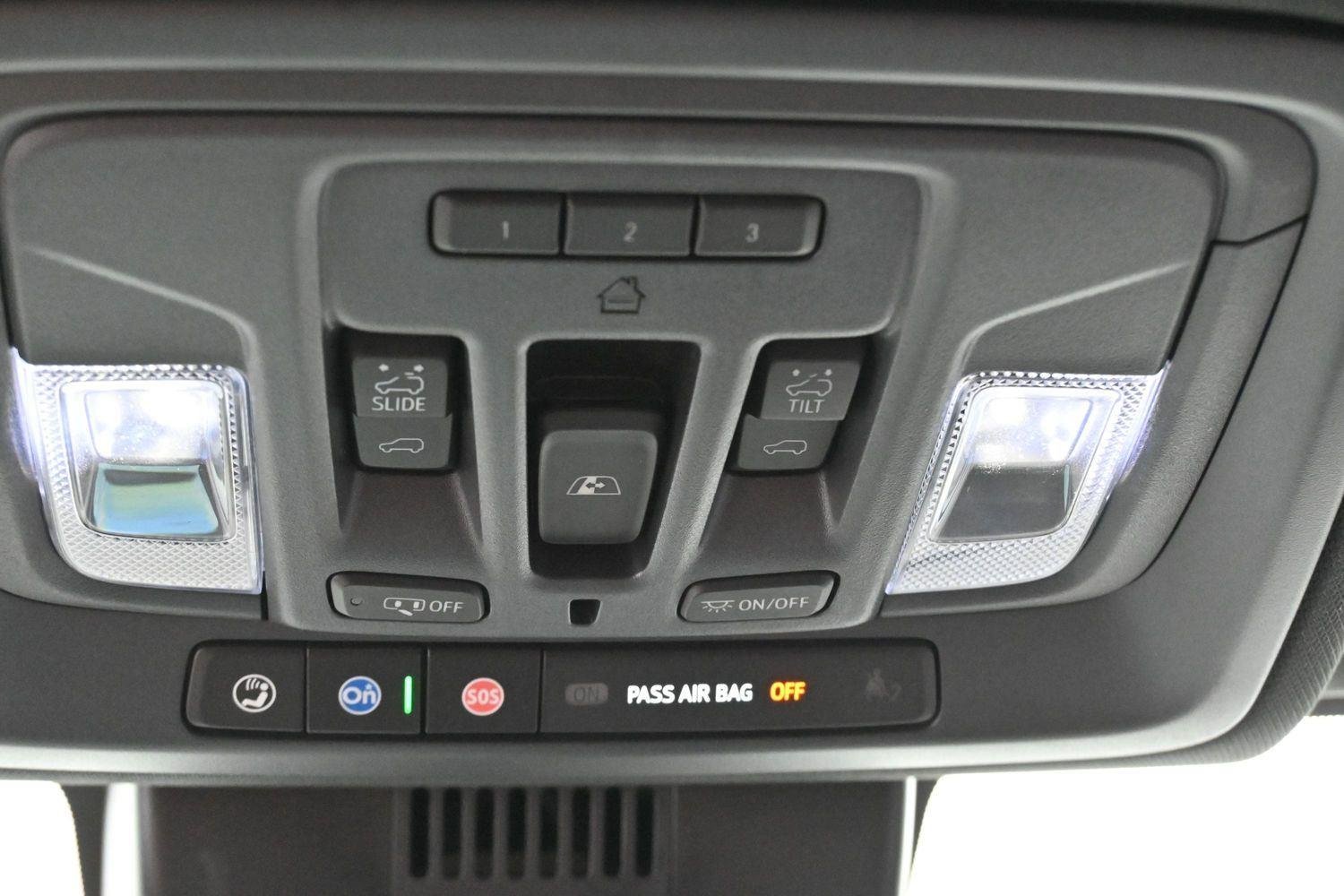 Used 2025 Slate Gray Metallic Chevrolet ZR2 image 28