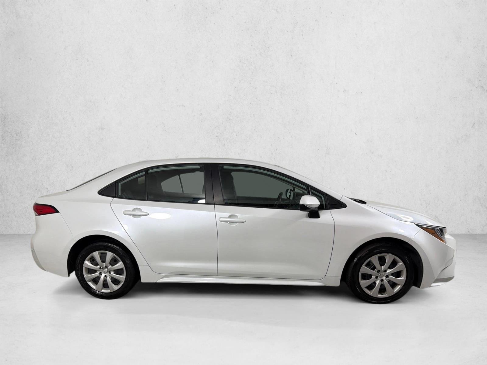 Used 2024 Wind Chill Pearl Toyota LE image 2