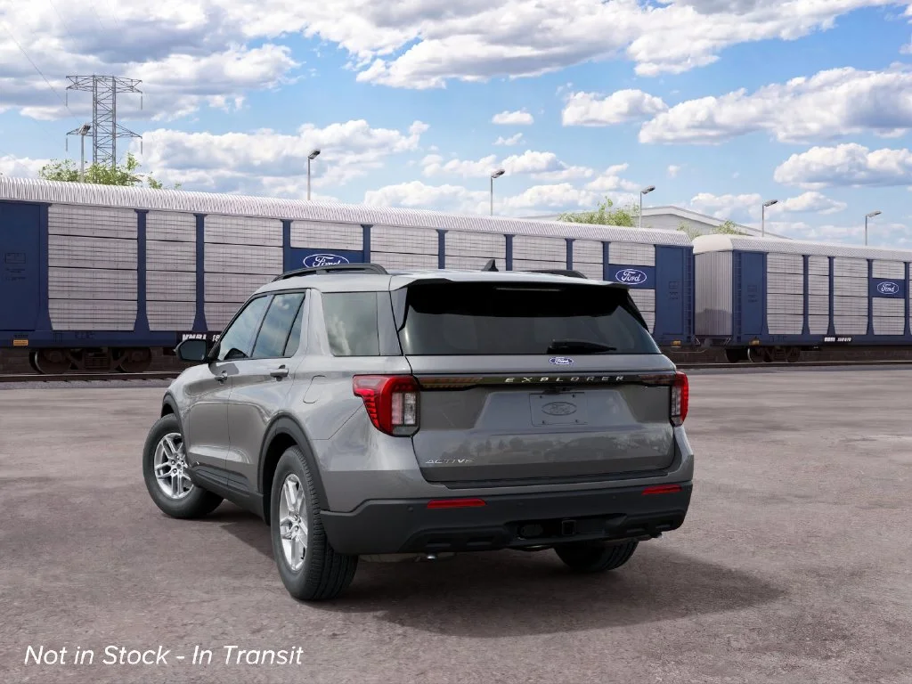 New 2027 Carbonized Gray Metallic Ford Active image 4