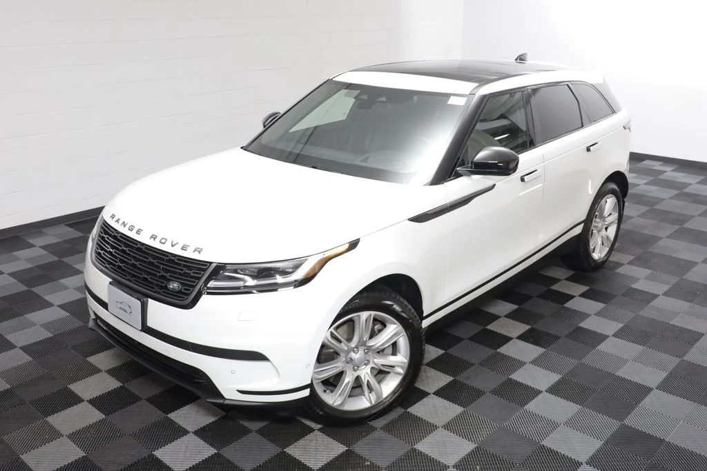 Certified Used 2026 White Land Rover S image 2