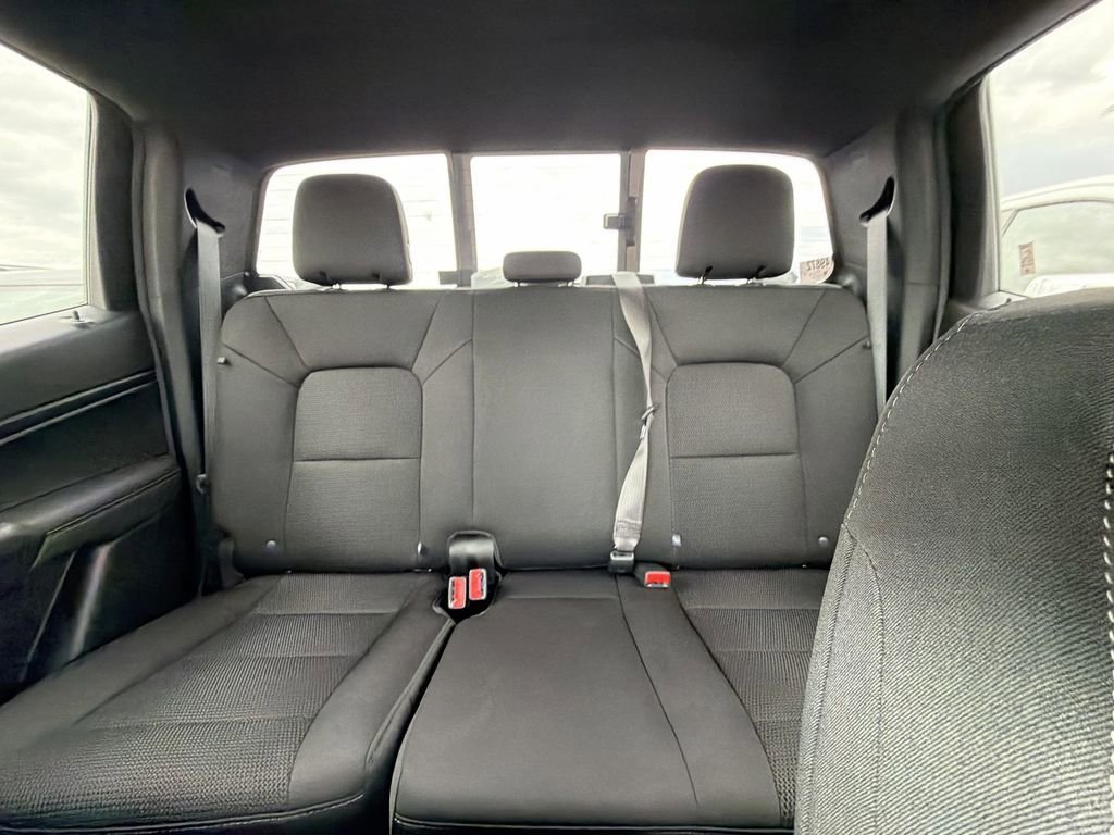 New 2026 Onyx Black GMC Elevation image 13