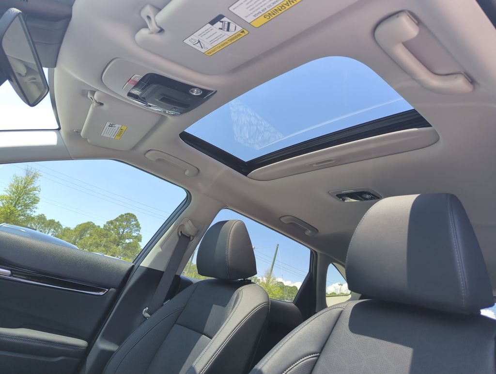 New 2026 Gravity Gray Kia EX image 28