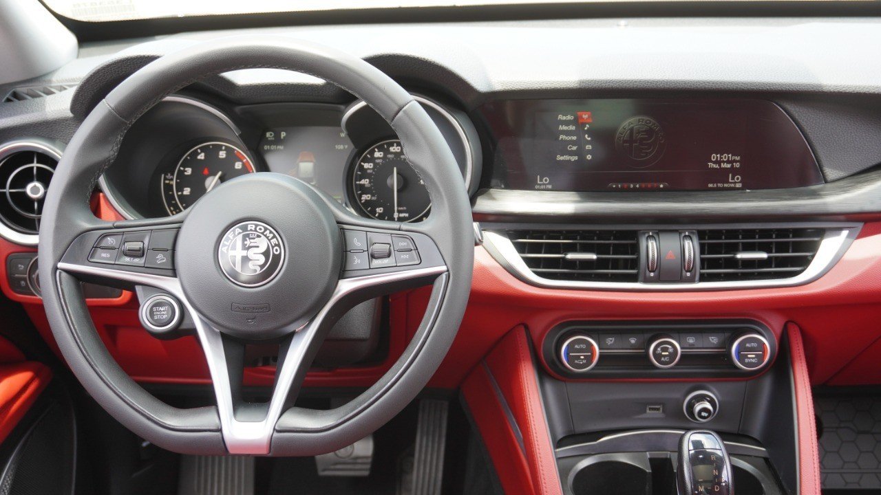 Used 2018 Black Alfa Romeo  image 29