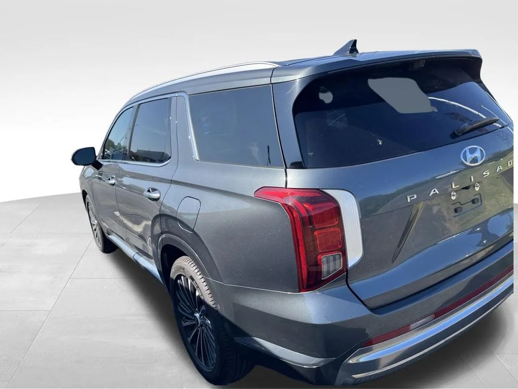 Used 2025 Gray Hyundai Calligraphy image 21