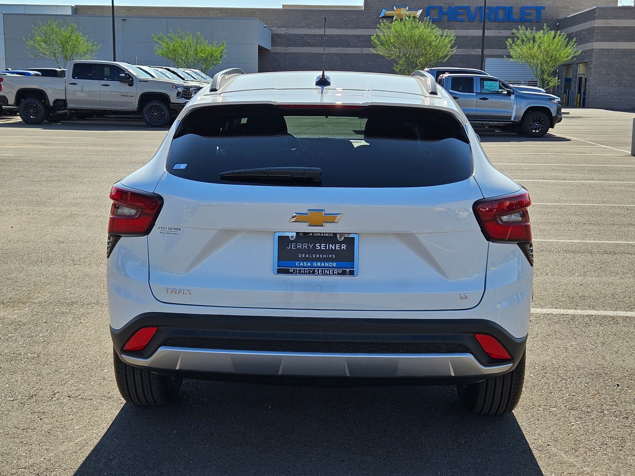 2026 Chevrolet Trax LT - Photo 12