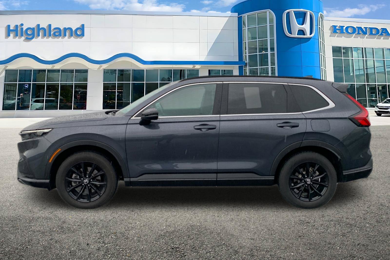 Certified Used 2025 Gray Honda Sport-L image 2