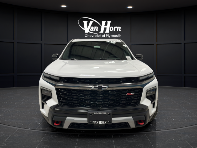 Used 2024 Summit White Chevrolet Z71 image 2