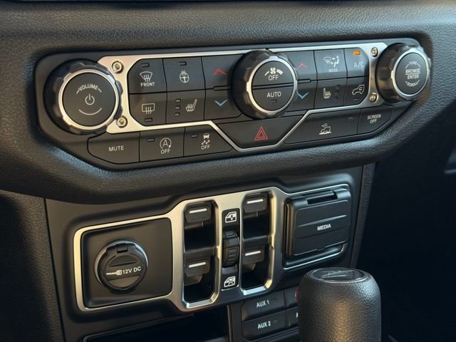 New 2026 Reign Exterior Paint Jeep Sport S image 28