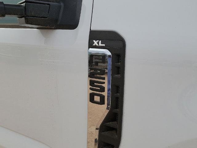 New 2026 Oxford White Ford F-250® XL image 38
