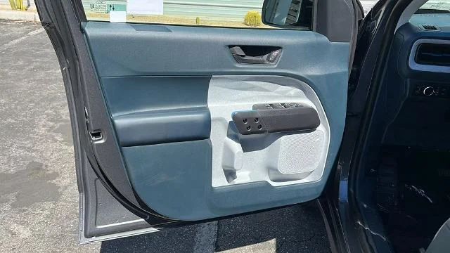 New 2026 Carbonized Gray Metallic Ford XLT image 39
