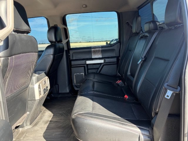 Used 2019 Black Ford LARIAT image 13
