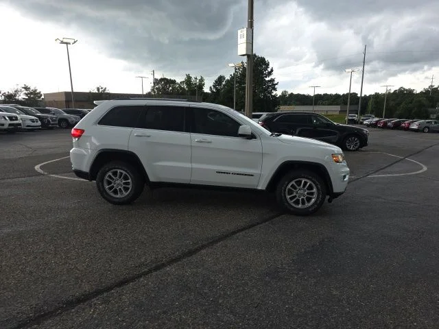 Used 2018 Jeep Grand Cherokee Laredo E with VIN 1C4RJEAG8JC397468 for sale in Tuscaloosa, AL
